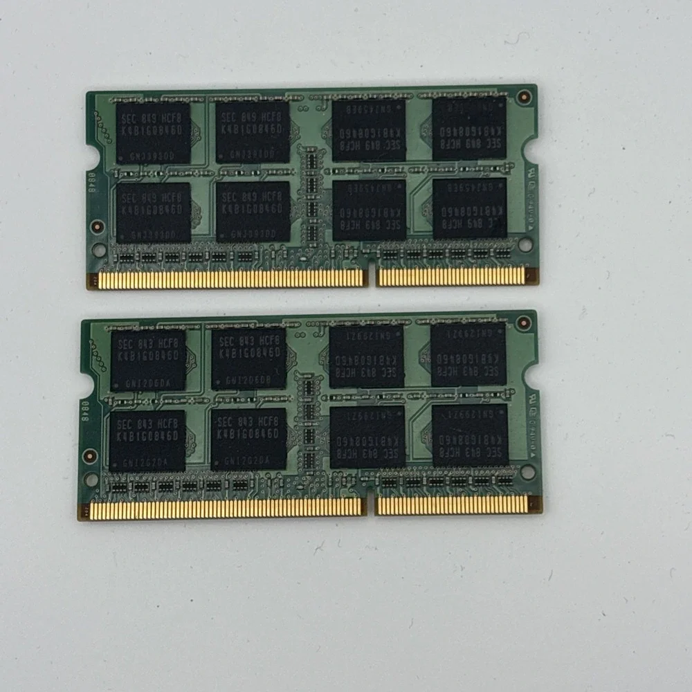 2x Samsung 2GB DDR3 RAM PC3-8500S 2Rx8 Laptop Memory